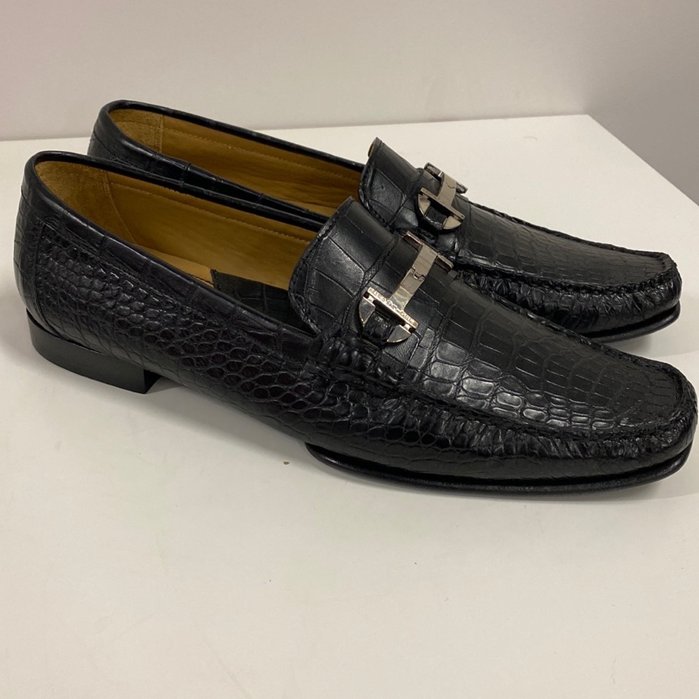 CAPORICCI genuine, alligator shoes. One of a kind, never be duplicated..Size 6.5
